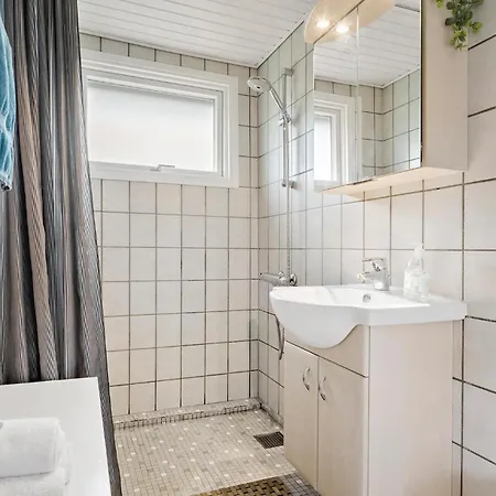 Holiday home 3 Bedroom Awesome In *