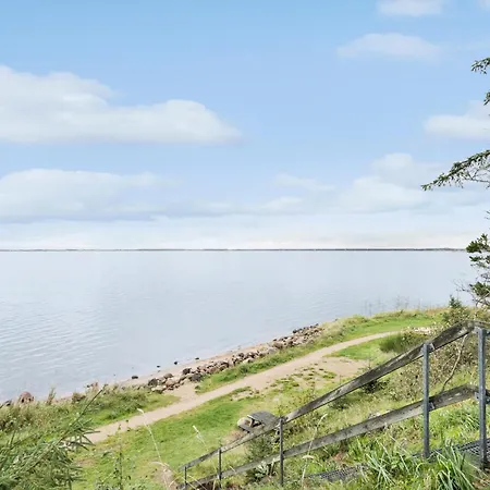 3 Bedroom Awesome In