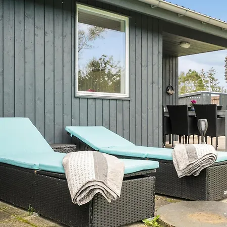 3 Bedroom Awesome In Holiday home Ulfborg